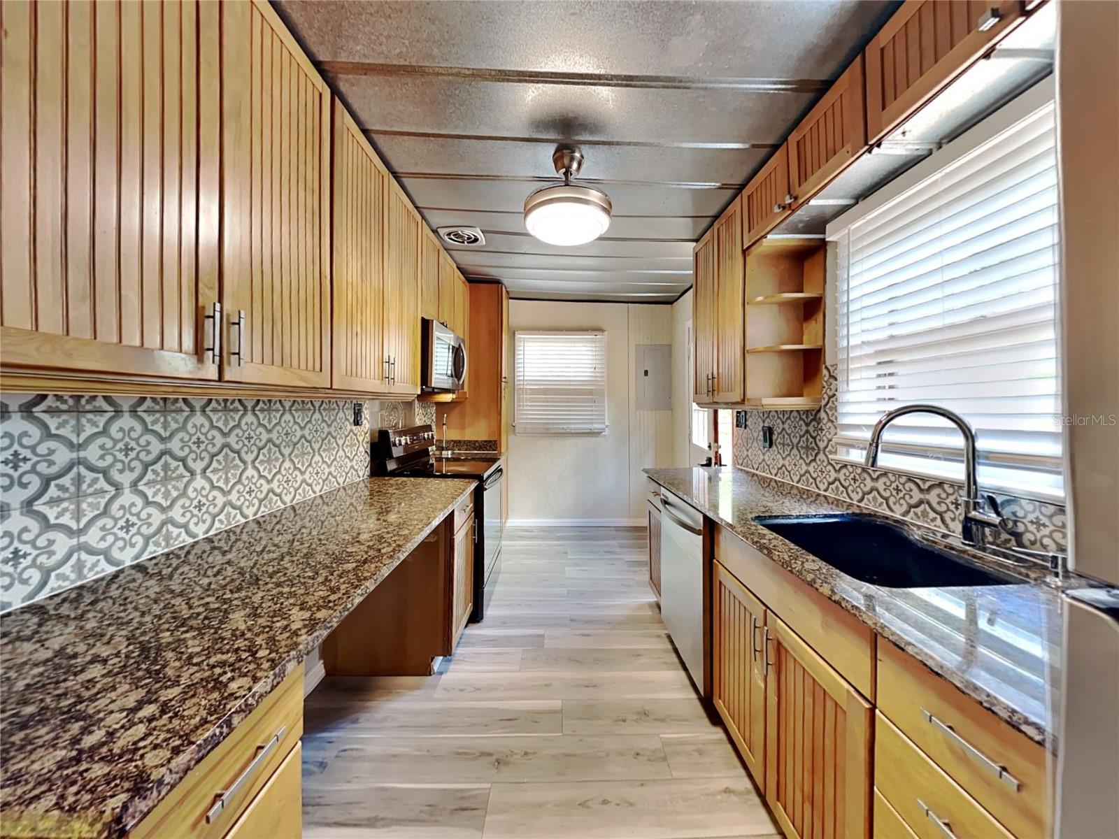 Image 4 of 18 For 2019 Gerda Terrace