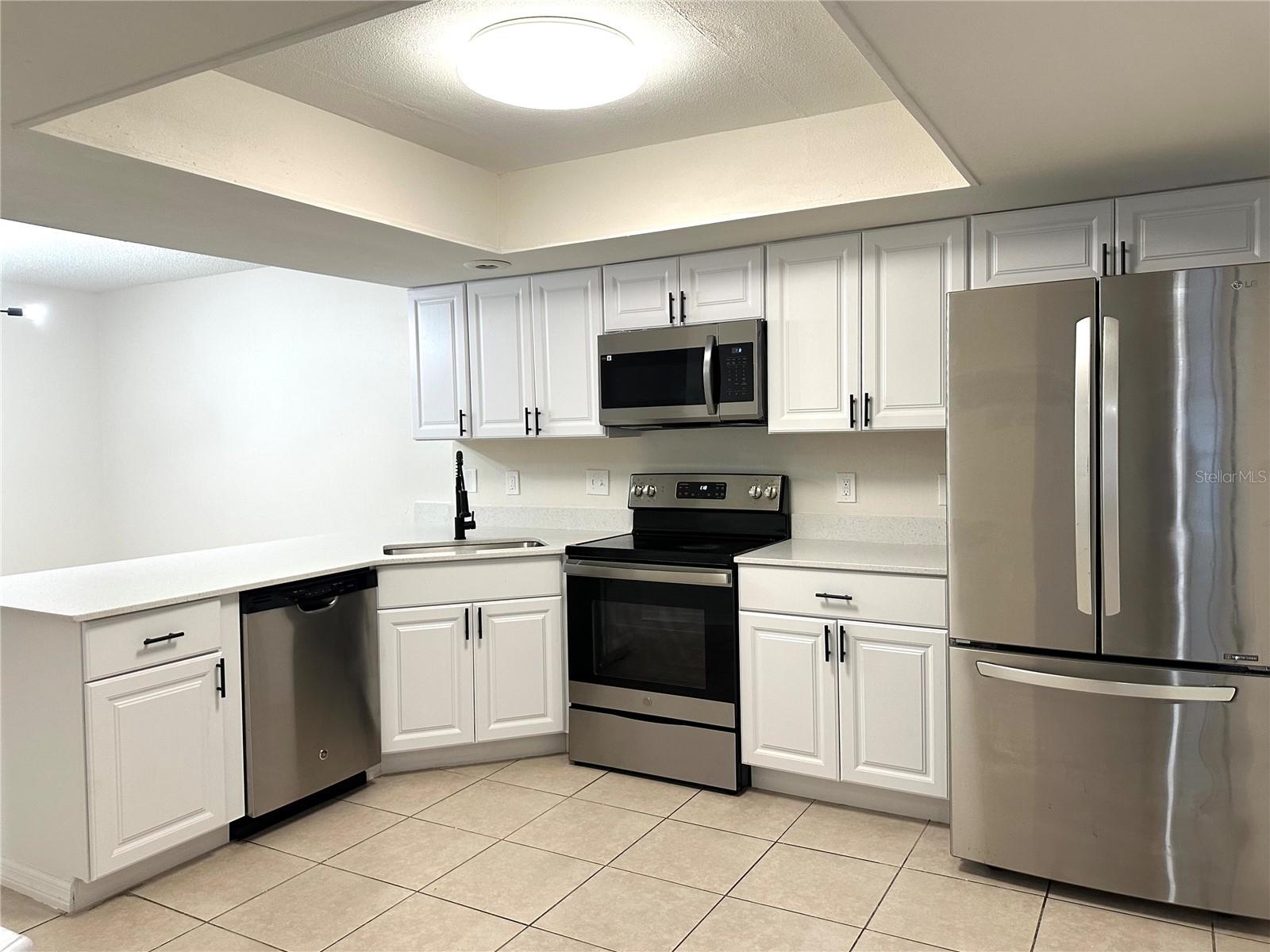 Image 11 of 25 For 4582 Heritage Oak Drive