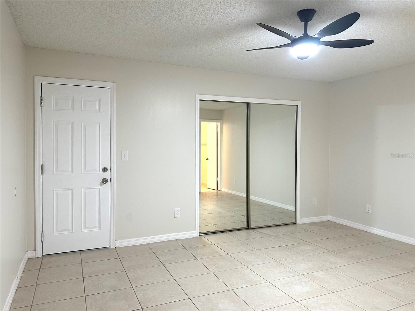 Image 15 of 25 For 4582 Heritage Oak Drive