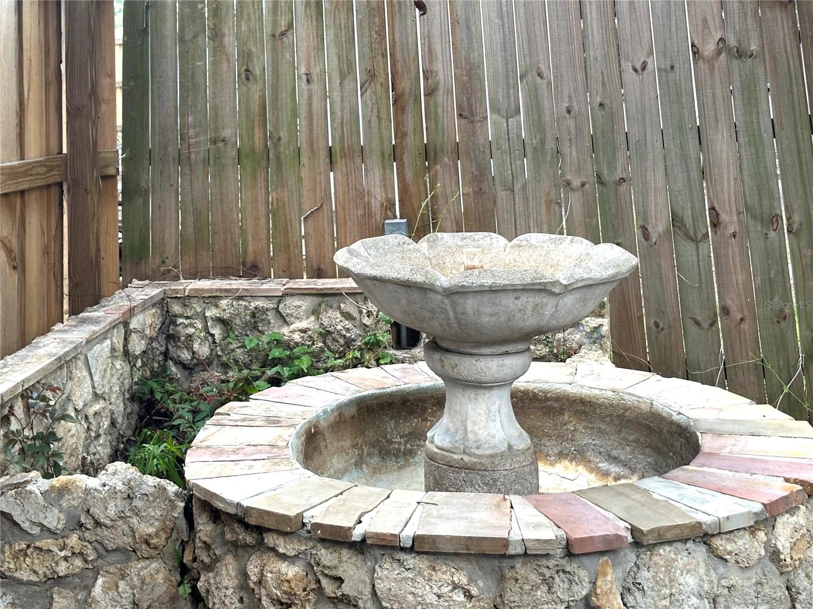 Image 21 of 25 For 4582 Heritage Oak Drive