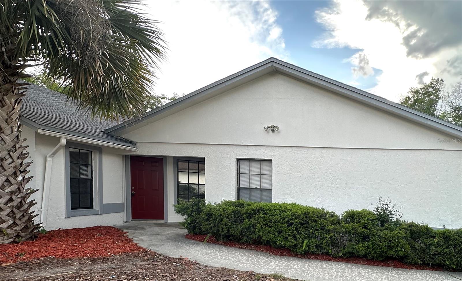 Image 4 of 25 For 4582 Heritage Oak Drive