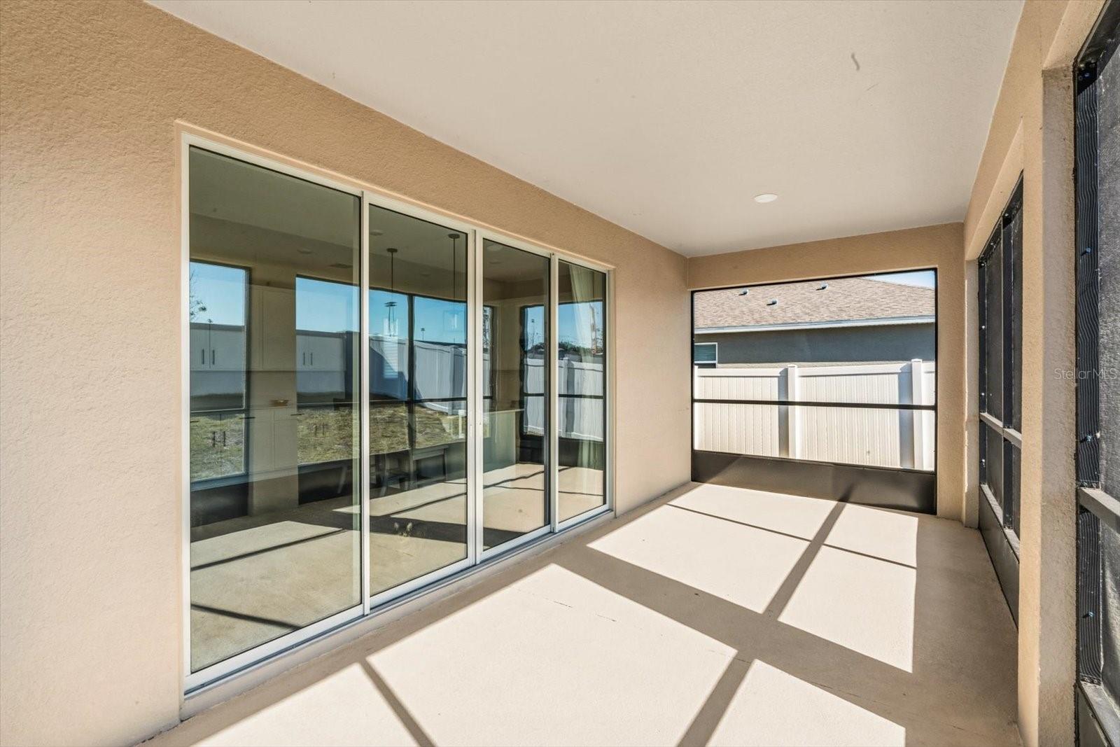 Image 31 of 39 For 3657 Sublett Loop