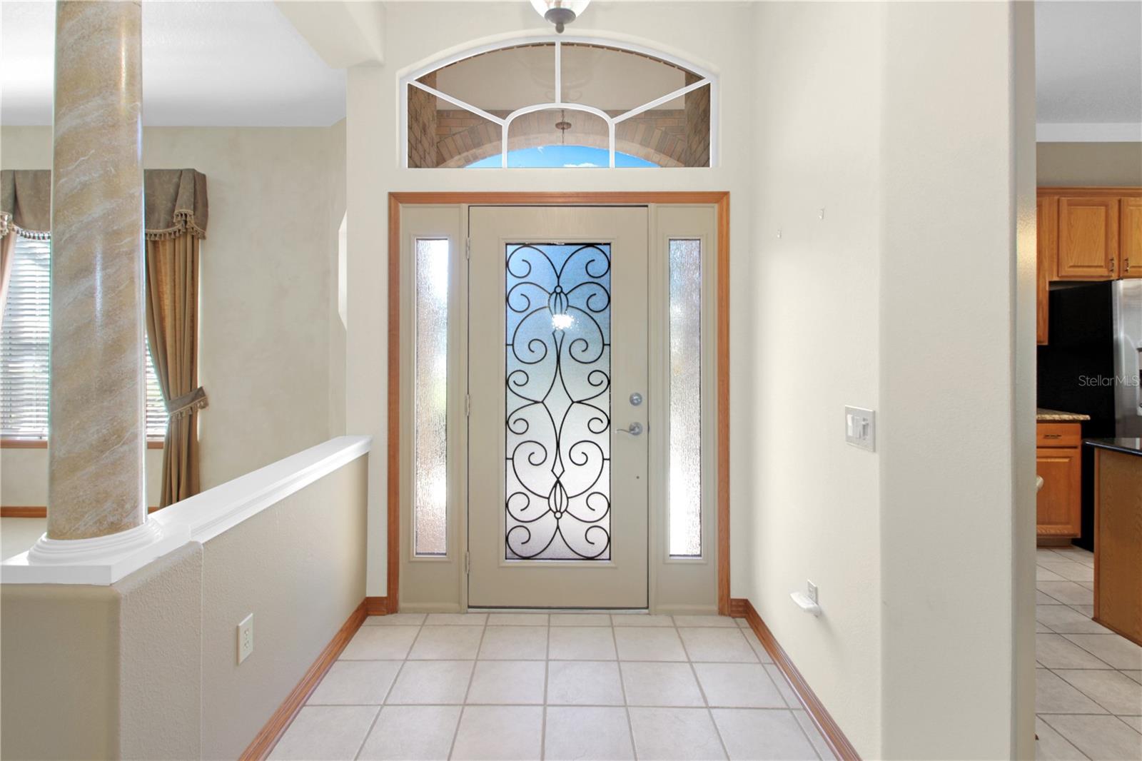 Image 5 of 42 For 400 Interlachen Court