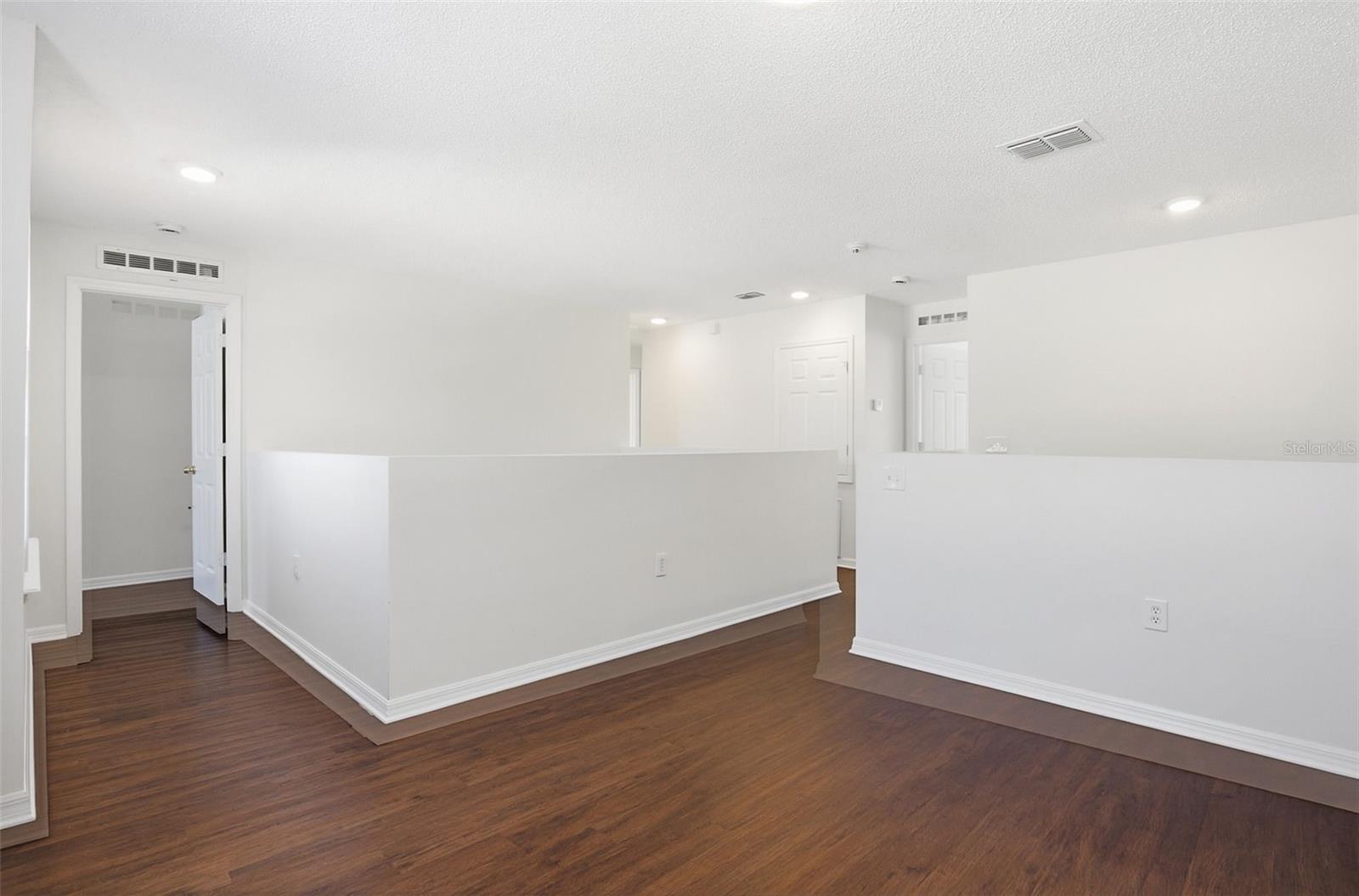 Image 19 of 40 For 31443 Loch Aline Drive