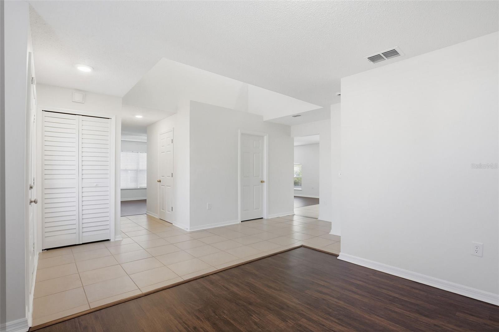 Image 6 of 40 For 31443 Loch Aline Drive