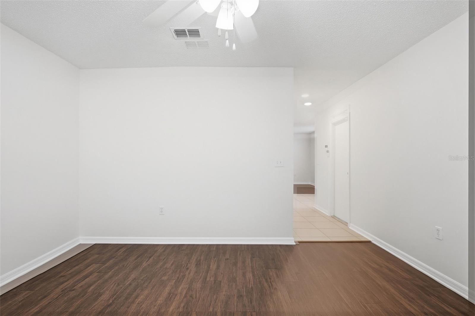 Image 8 of 40 For 31443 Loch Aline Drive