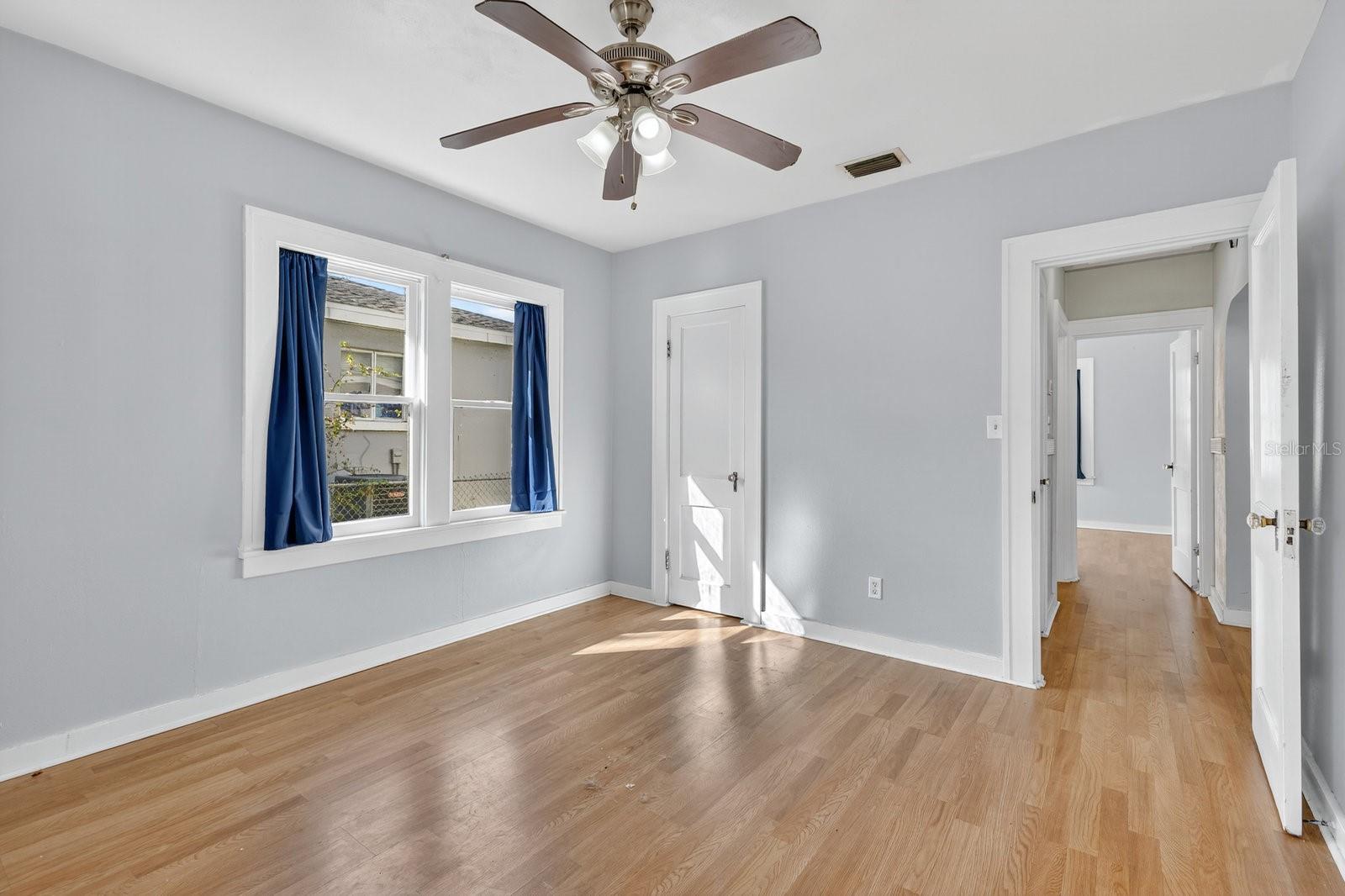 Image 12 of 38 For 2127 8th Avenue N