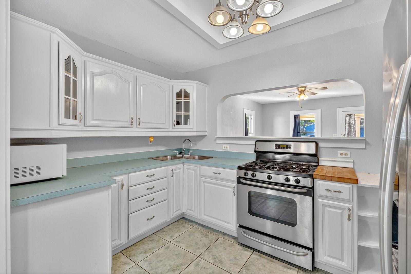 Image 8 of 38 For 2127 8th Avenue N