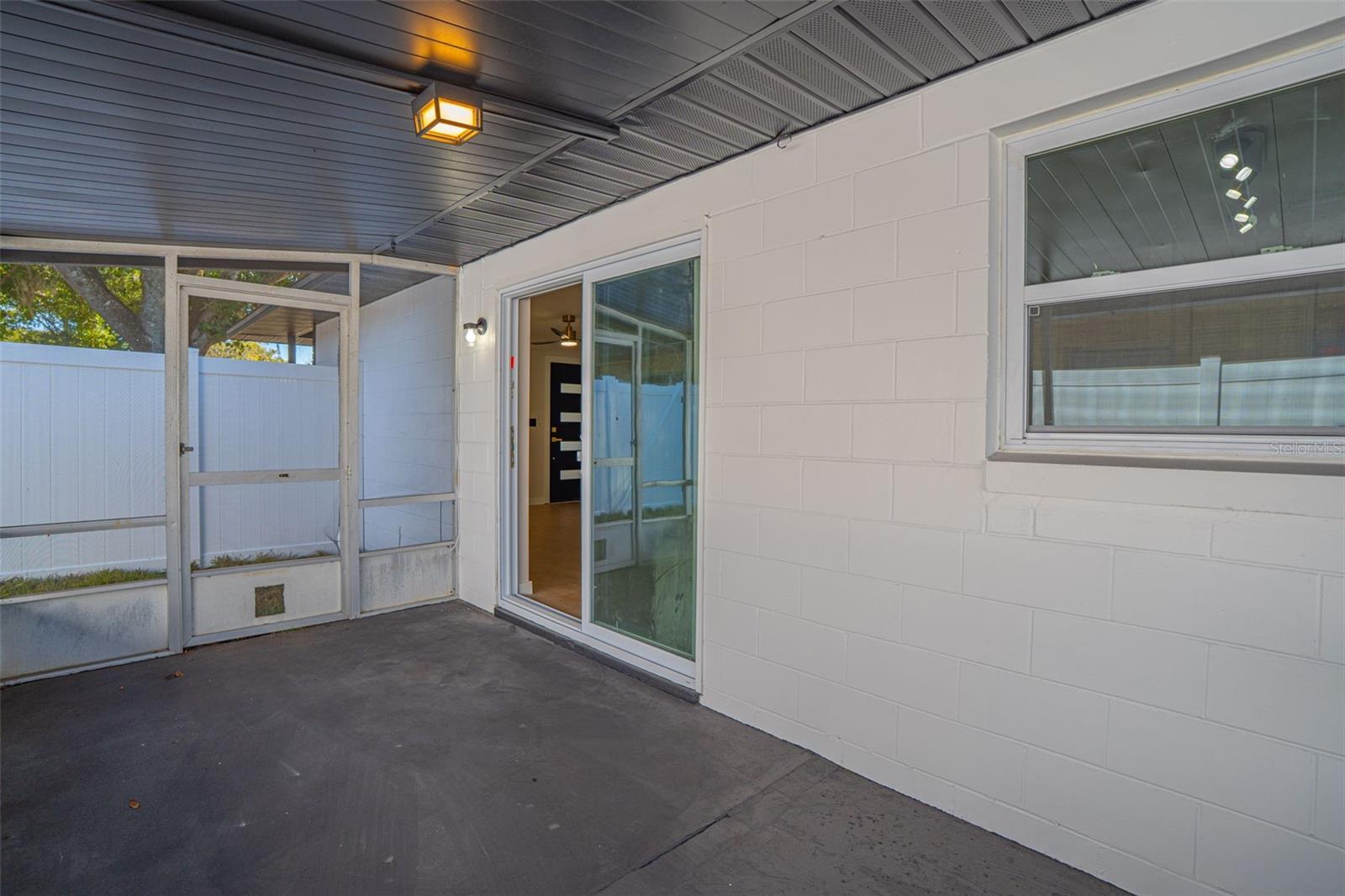 Image 19 of 25 For 508 Hibiscus Way