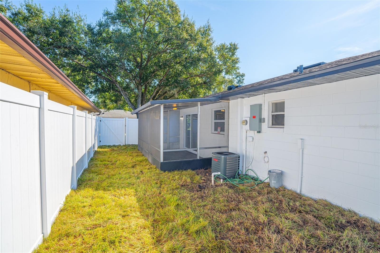 Image 25 of 25 For 508 Hibiscus Way