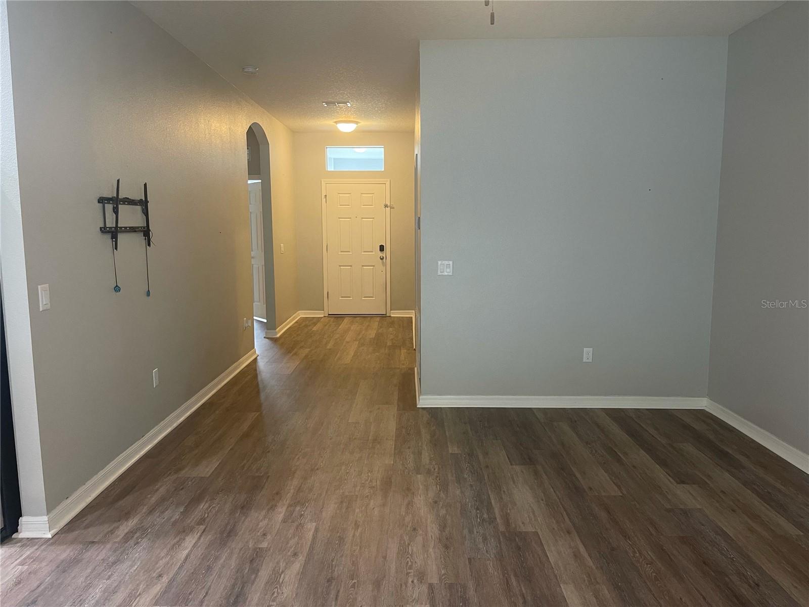 Image 11 of 31 For 30823 Satinleaf Run