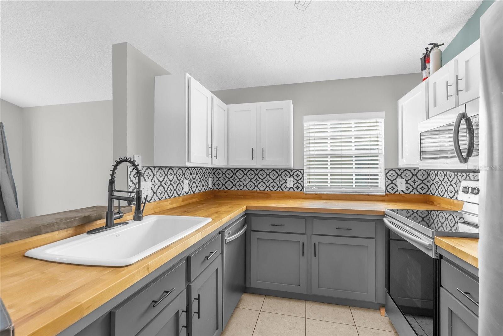 Image 9 of 28 For 1456 Brookebridge Drive