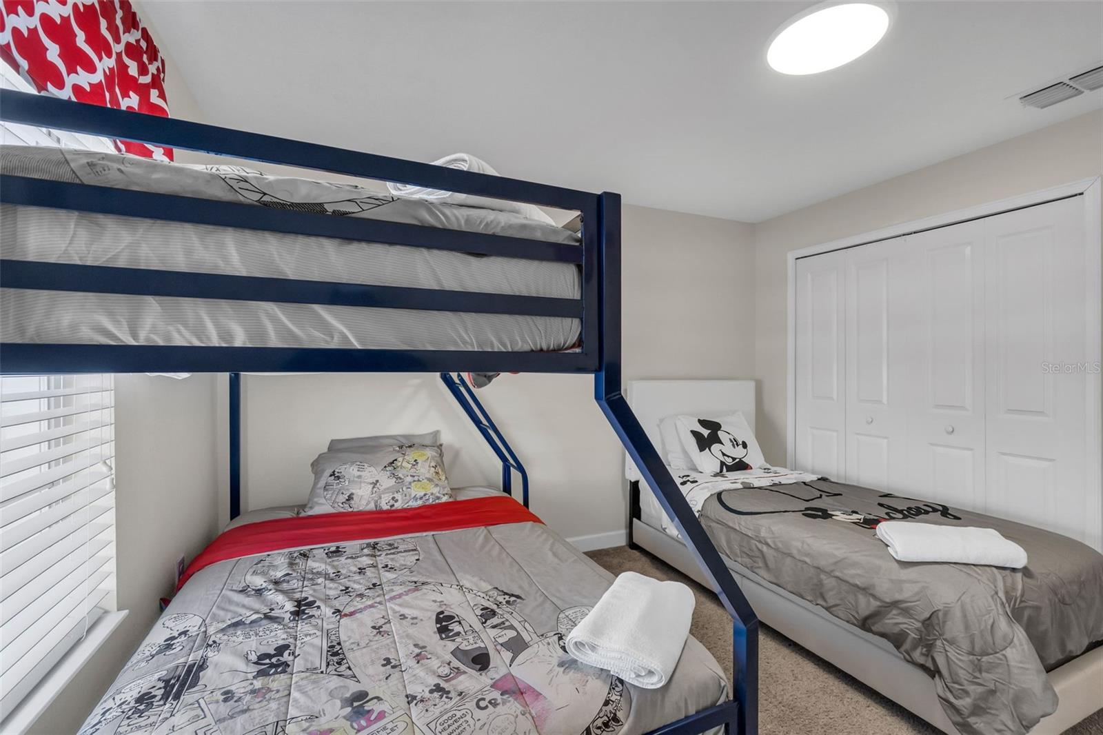 Image 18 of 49 For 1565 Sandbagger Drive