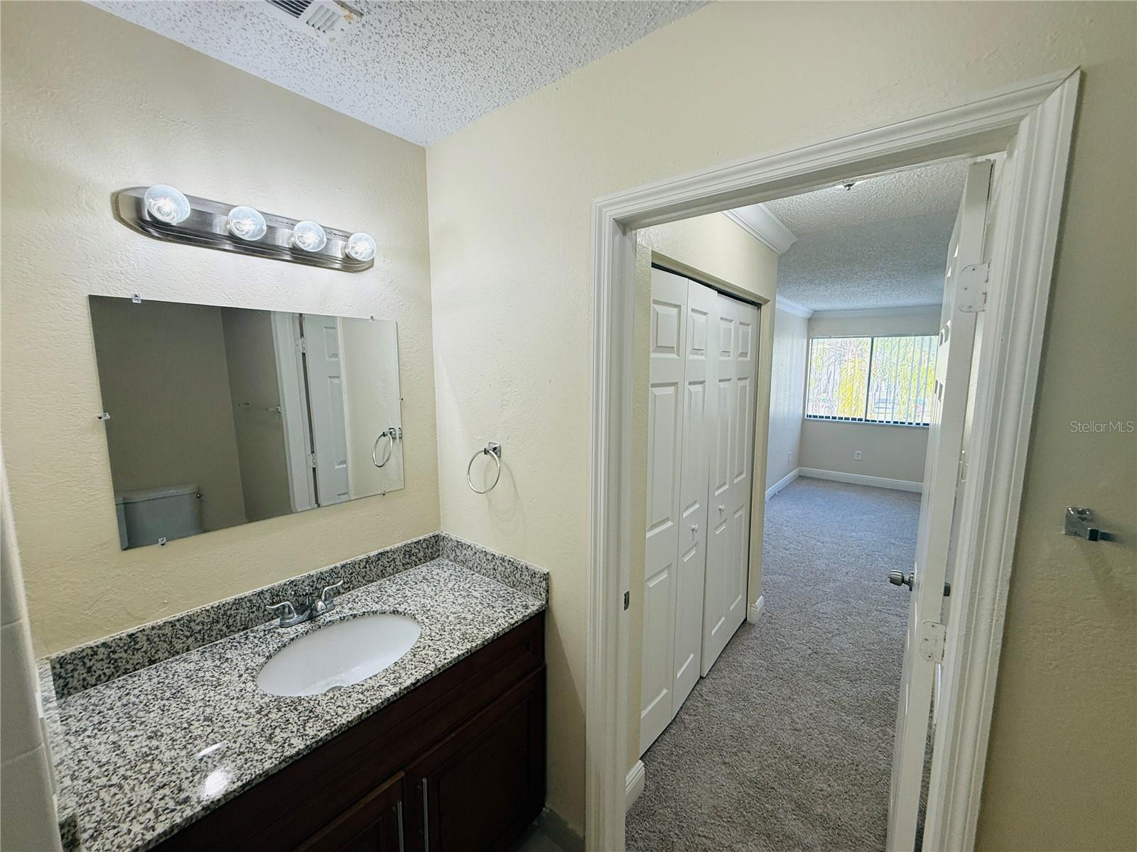 Listing photo id 12 for 9928 218th Terrace