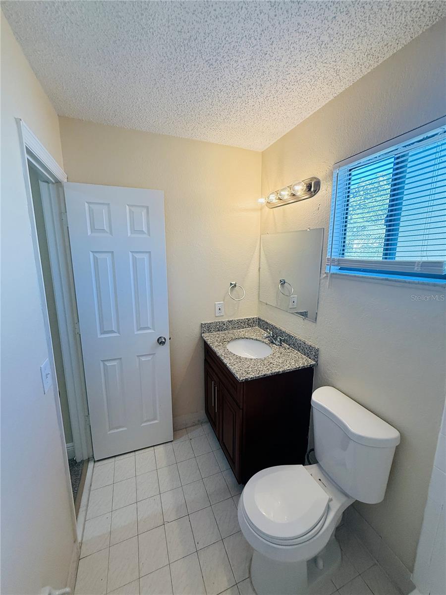 Listing photo id 17 for 9928 218th Terrace