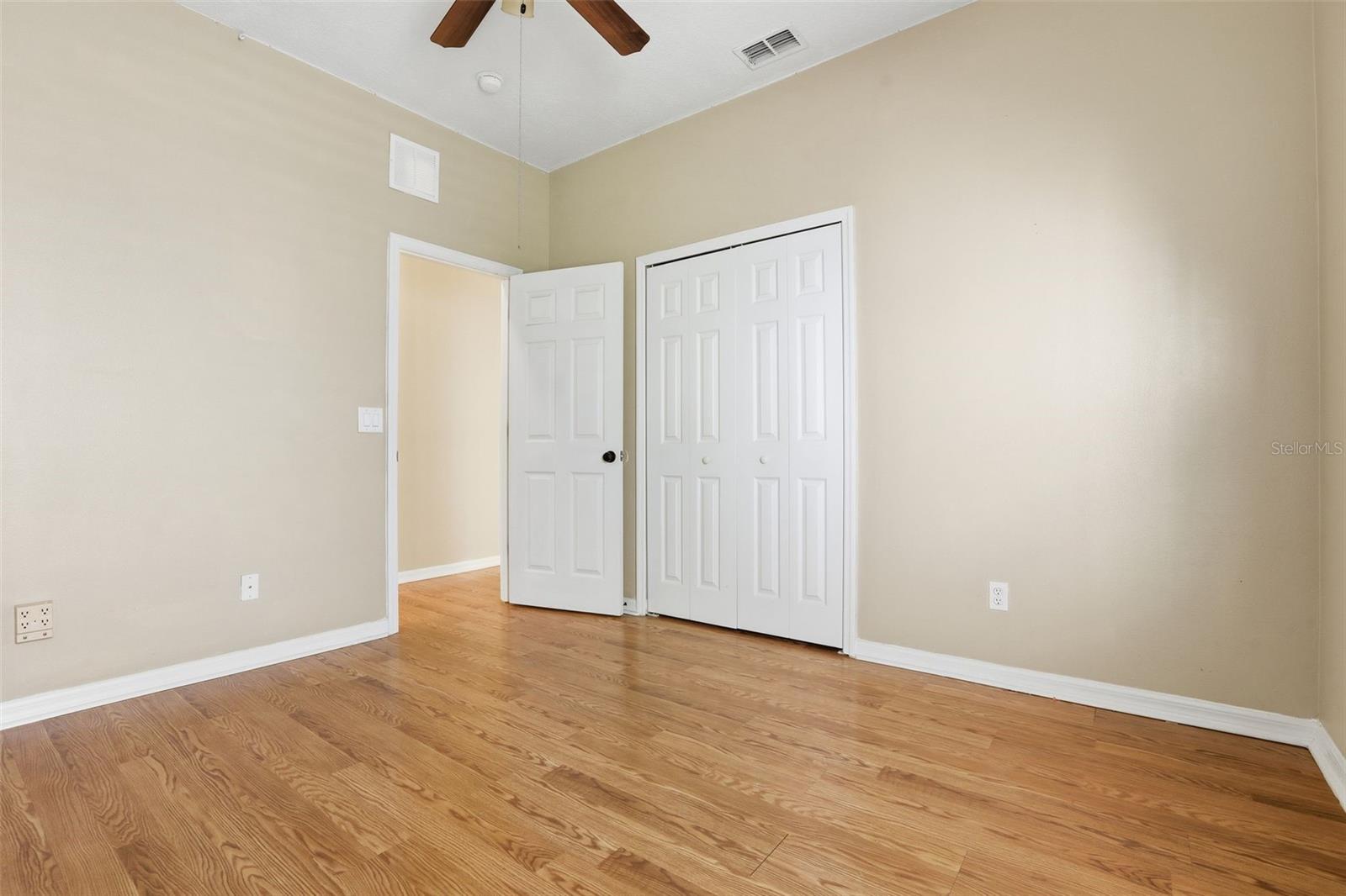 Image 30 of 66 For 14720 Sweet Acacia Drive