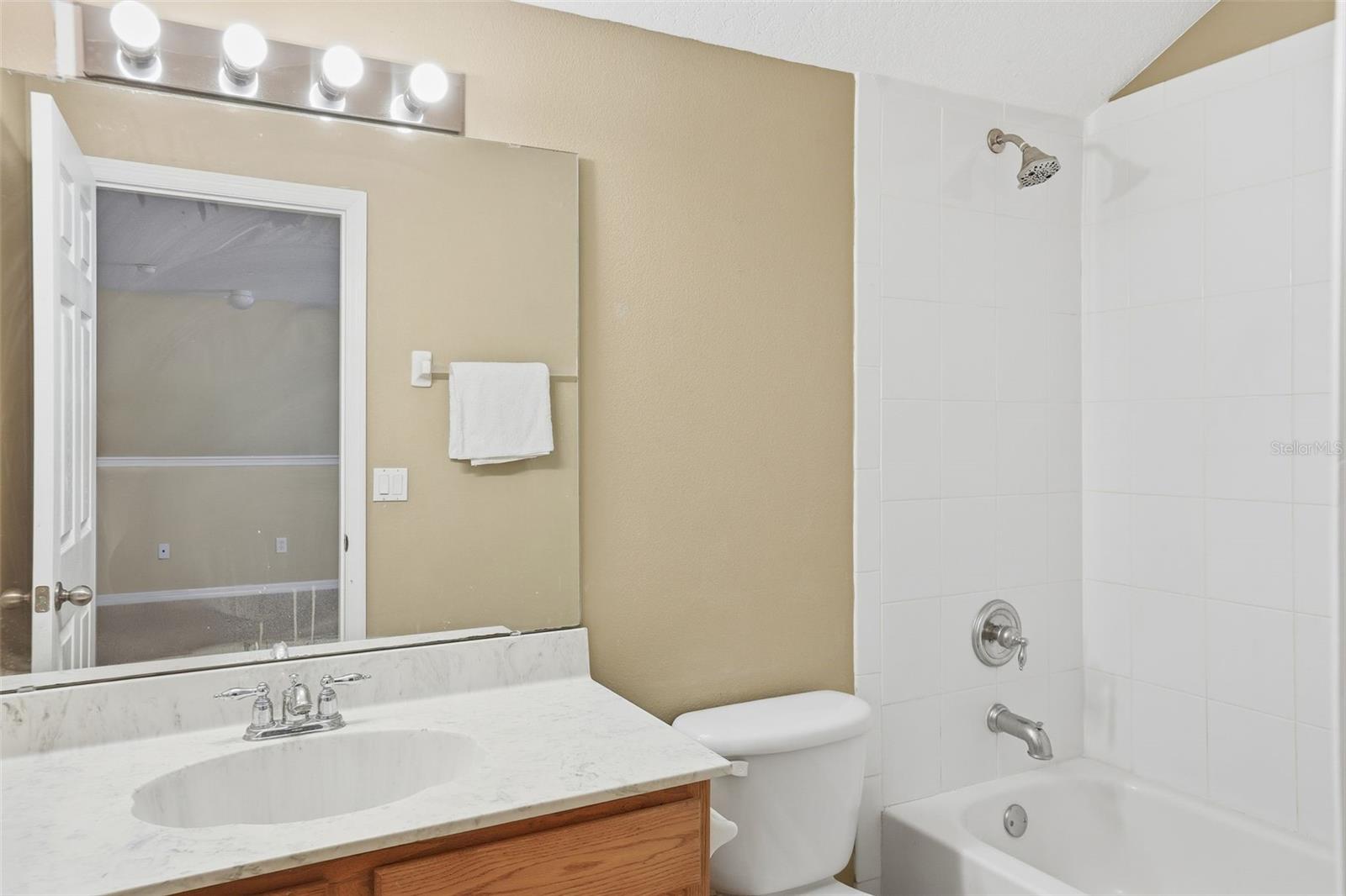 Image 34 of 66 For 14720 Sweet Acacia Drive