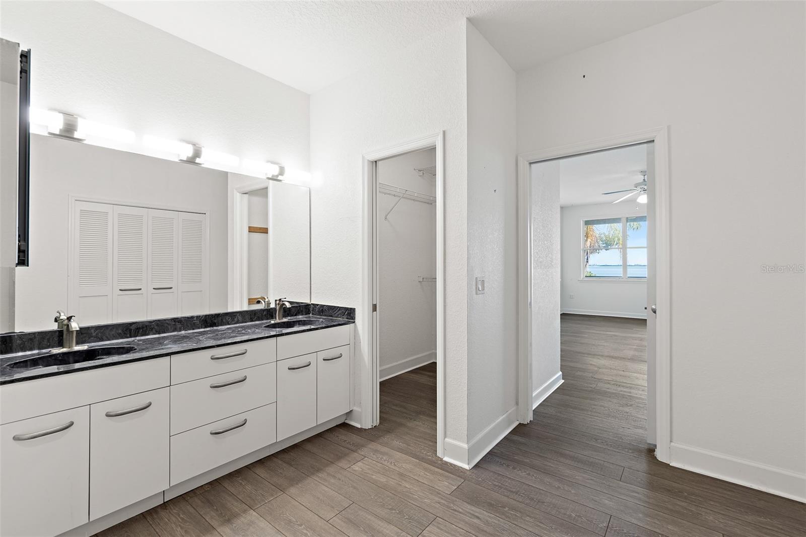 Image 18 of 40 For 954 Banana River Drive