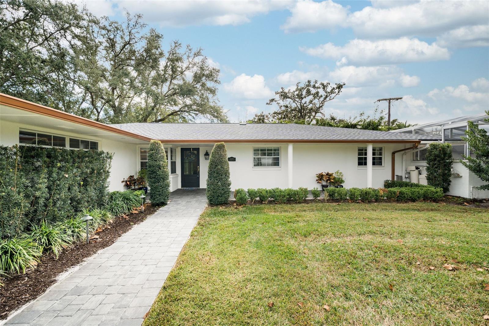 Image 27 of 34 For 2270 Deloraine Trail