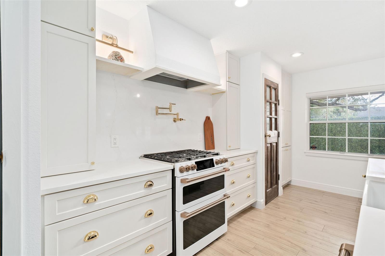 Image 6 of 34 For 2270 Deloraine Trail