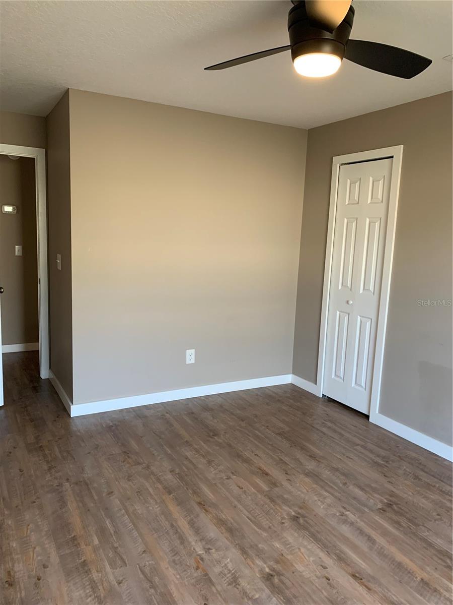 Image 20 of 39 For 1529 Spring Ridge Circle