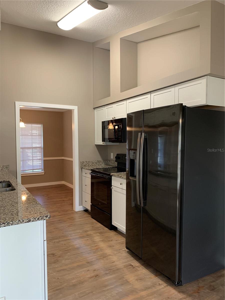 Image 8 of 39 For 1529 Spring Ridge Circle