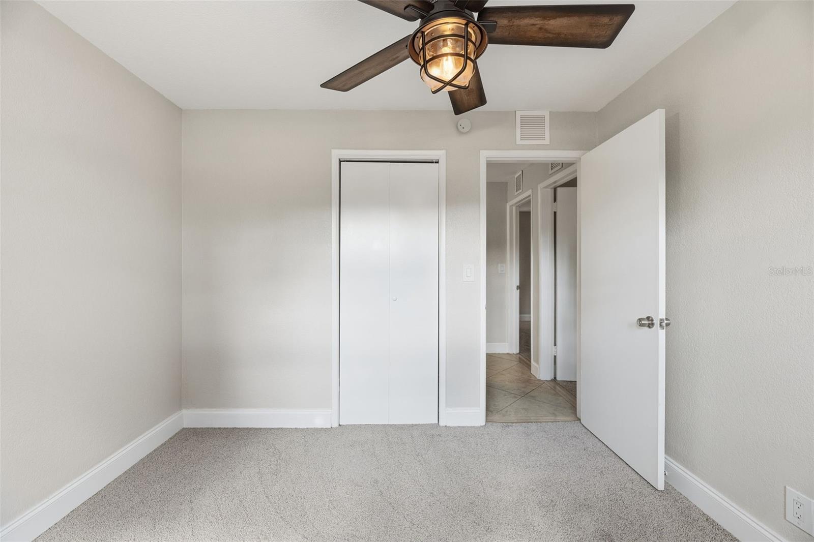 Image 24 of 36 For 2833 35th Street