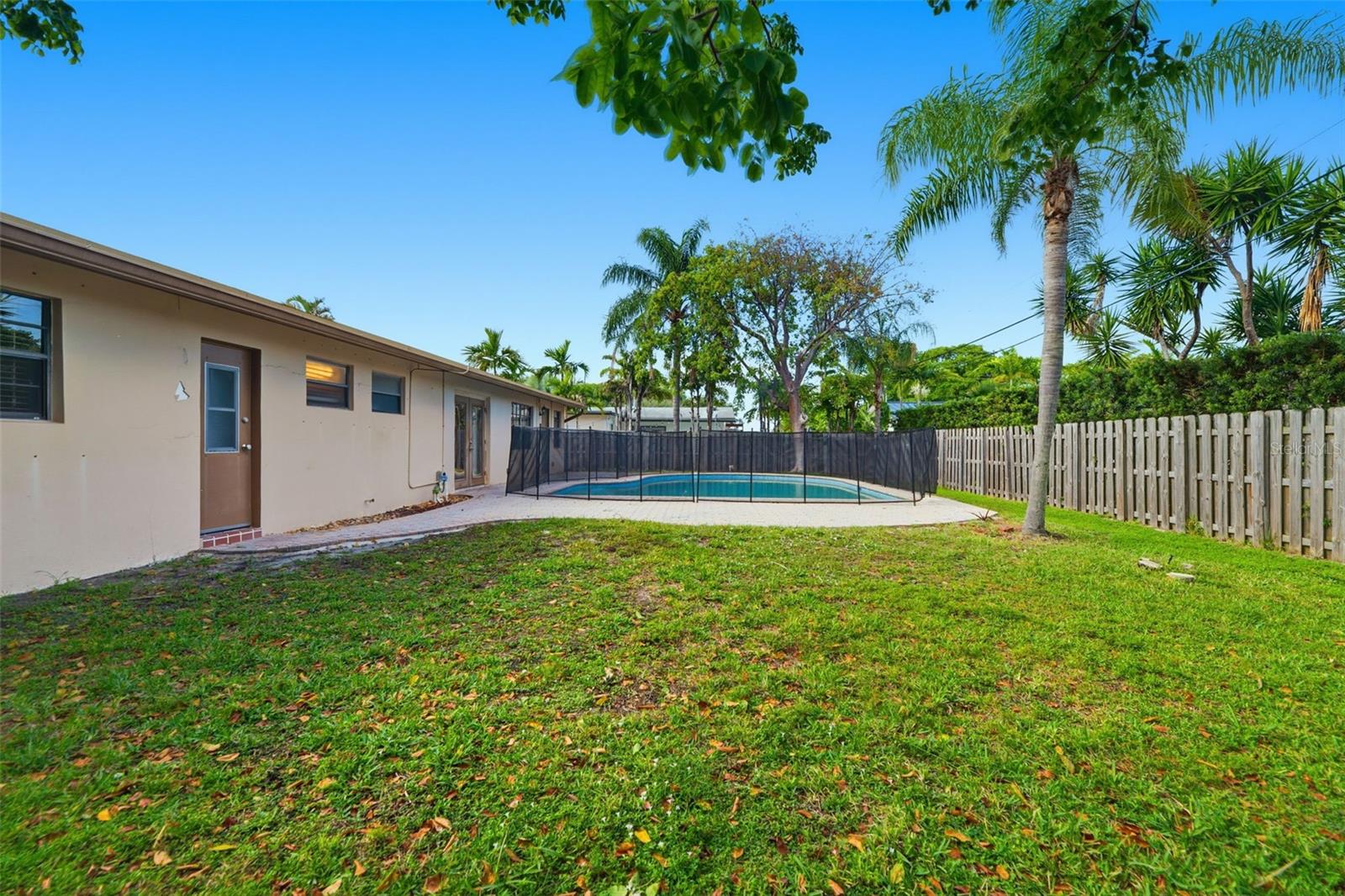 Image 32 of 36 For 2833 35th Street