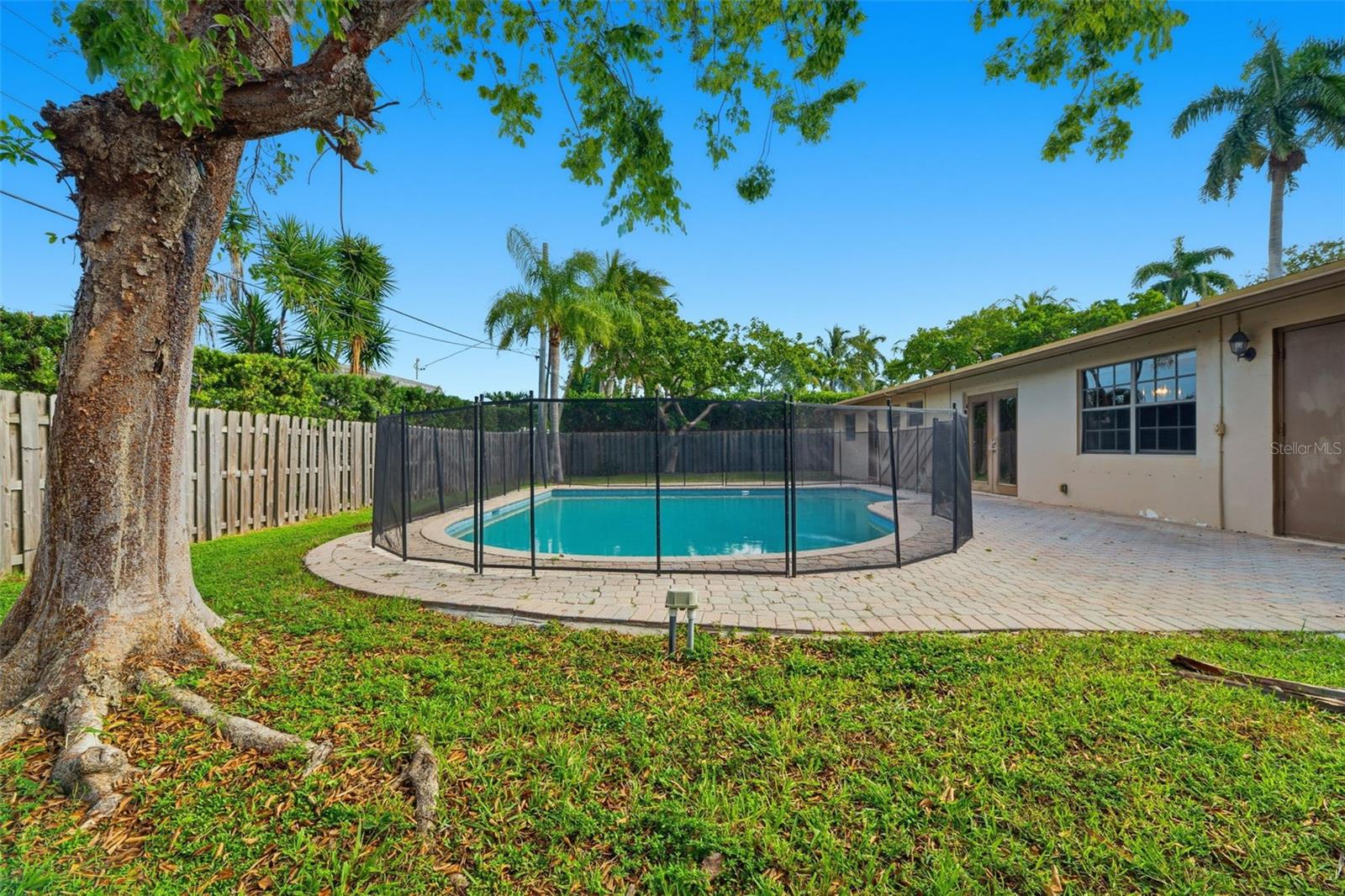 Image 34 of 36 For 2833 35th Street