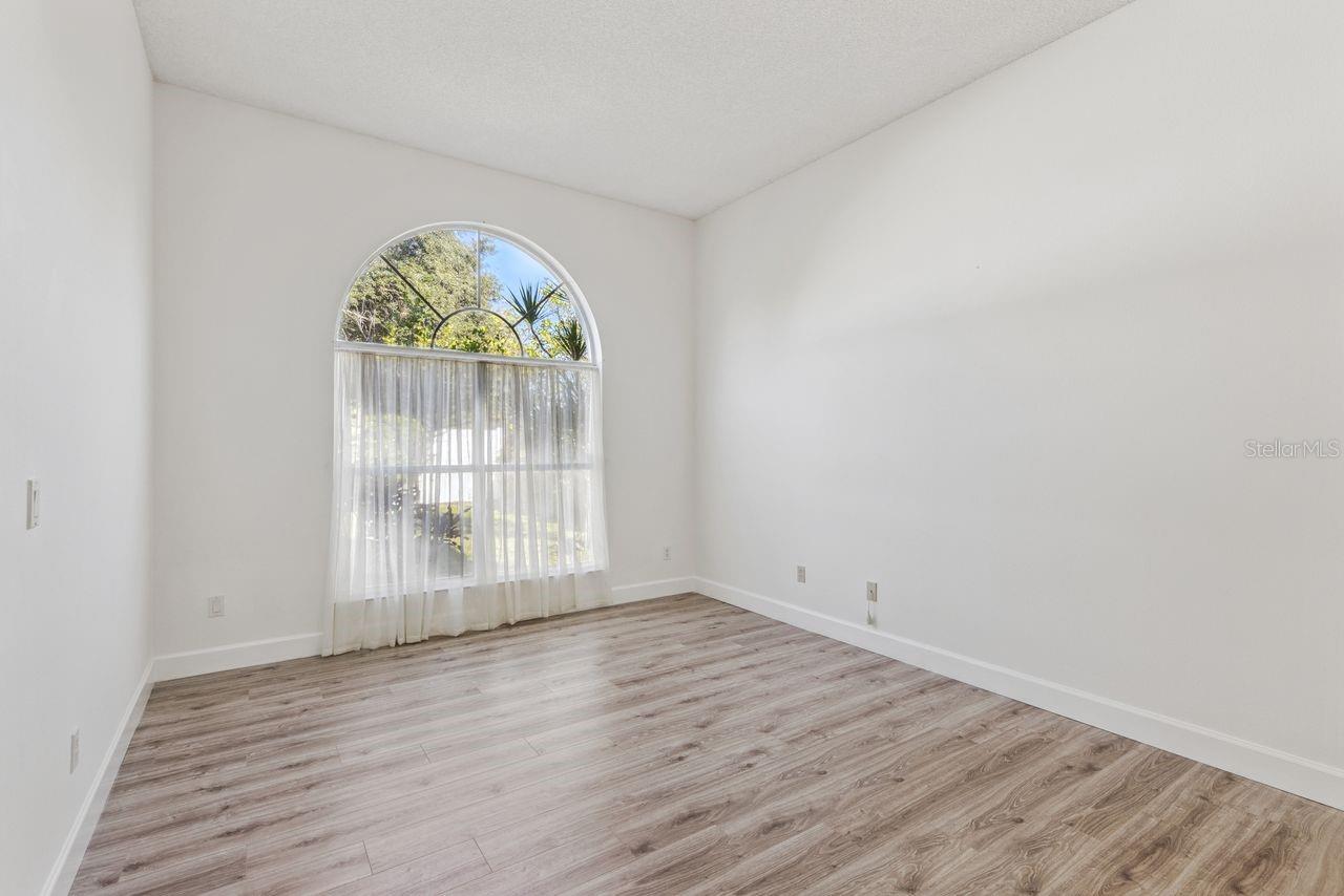 Image 20 of 38 For 1324 Foxton Lane