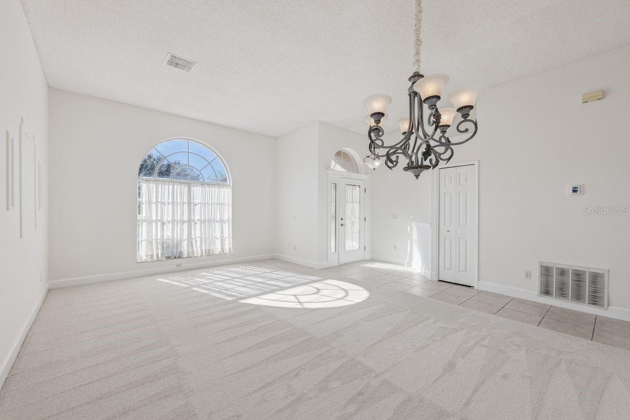 Image 4 of 38 For 1324 Foxton Lane