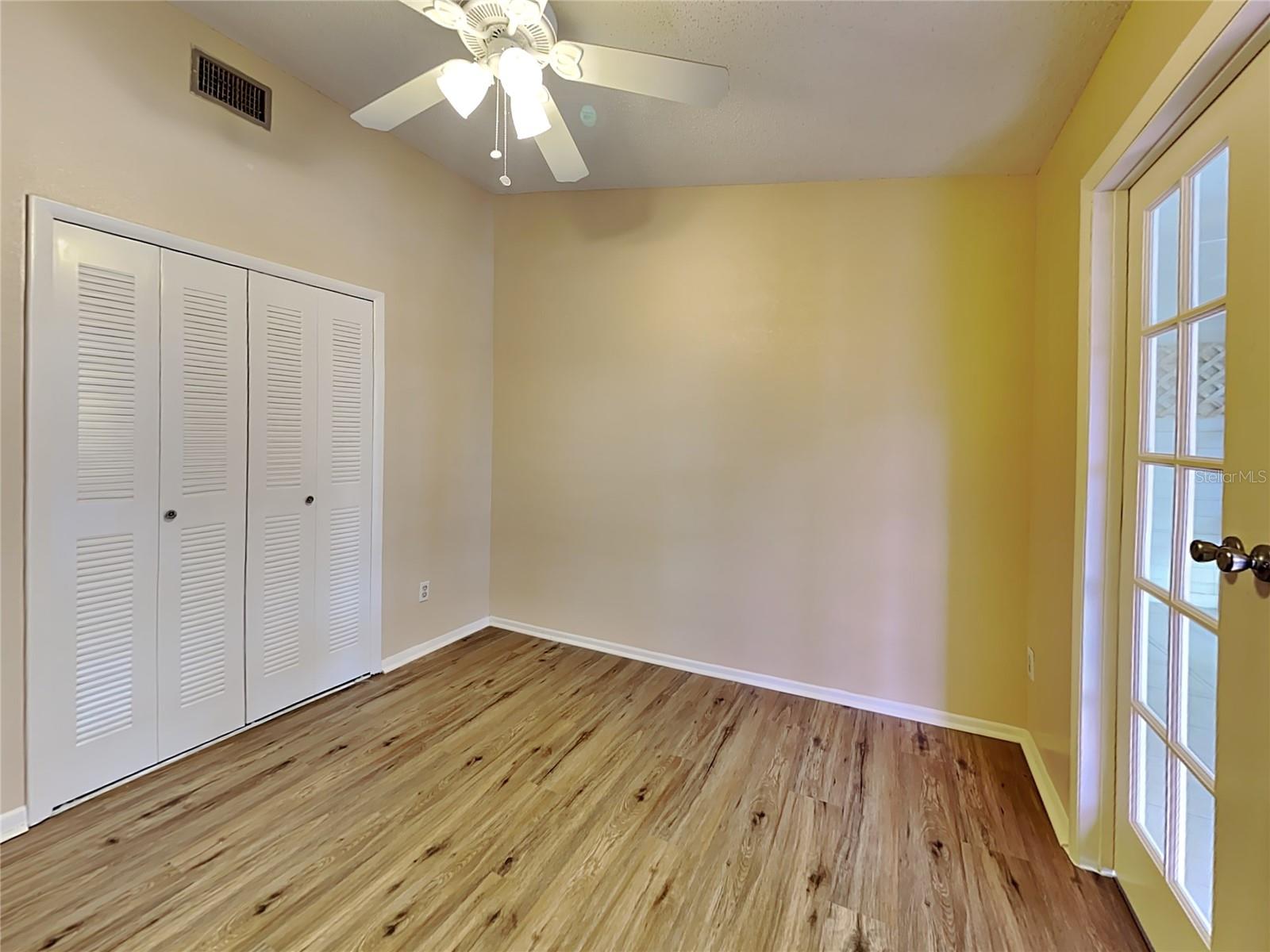 Image 12 of 15 For 2758 Oak Park Way 201