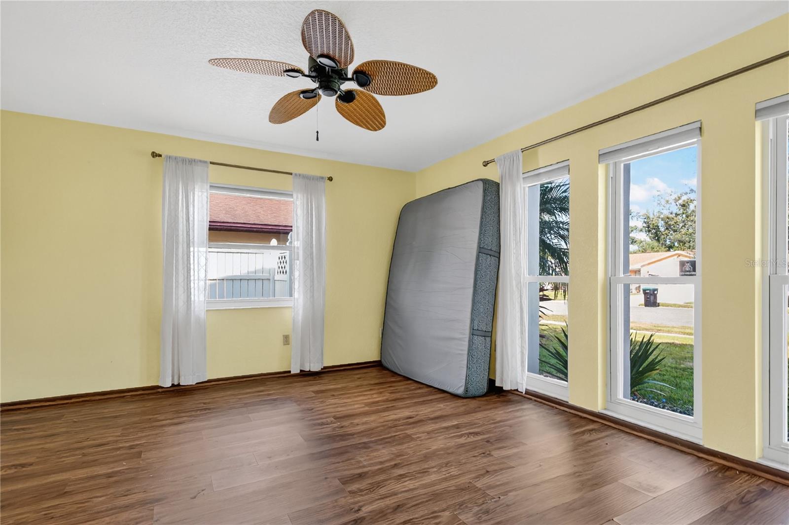 Image 16 of 26 For 150 Peppertree Drive