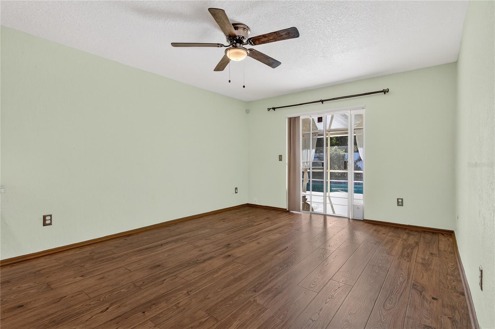 Image 9 of 26 For 150 Peppertree Drive