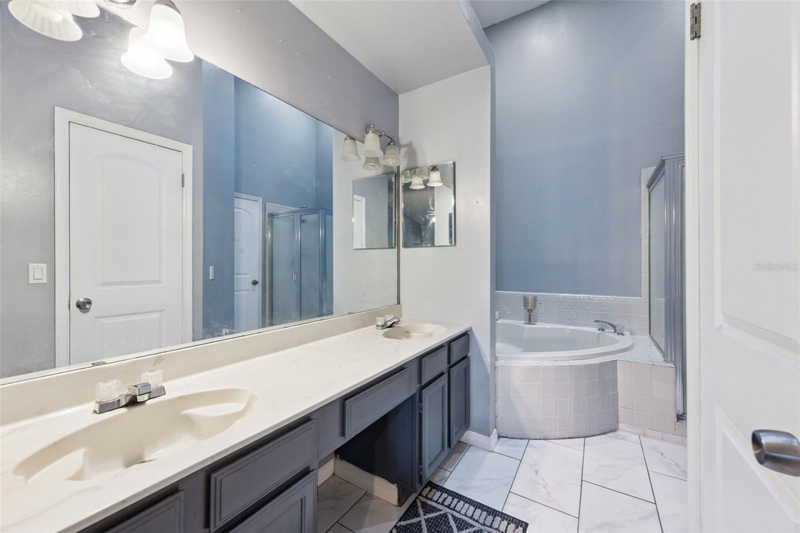 Image 11 of 17 For 5147 Rebecca Court