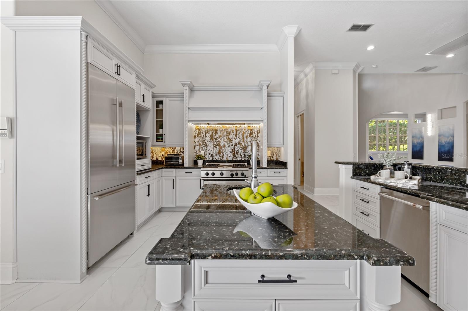 Image 15 of 90 For 6288 Blakeford Drive