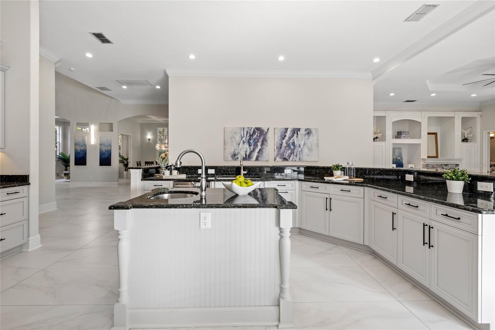 Image 18 of 90 For 6288 Blakeford Drive