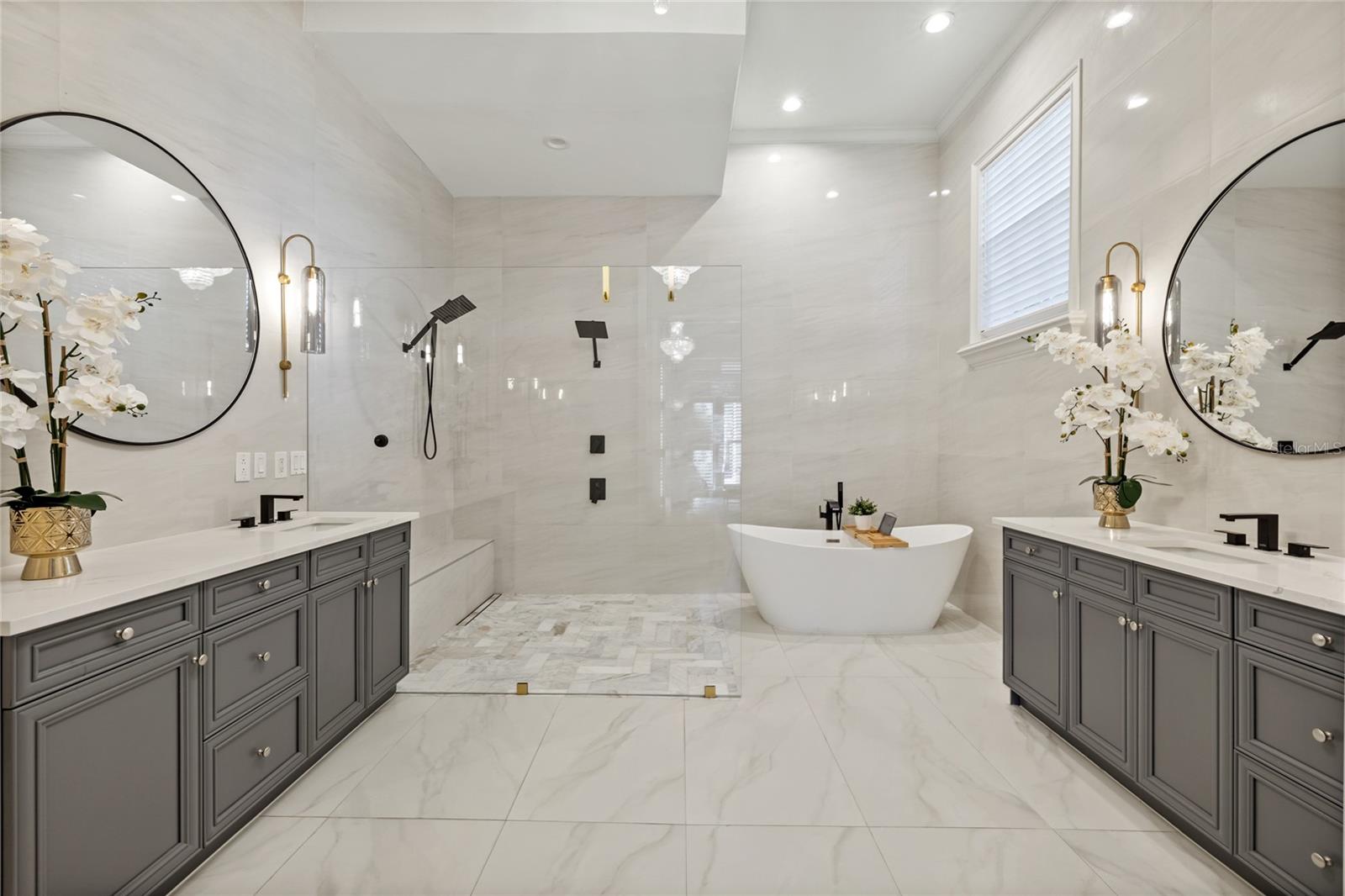 Image 34 of 90 For 6288 Blakeford Drive