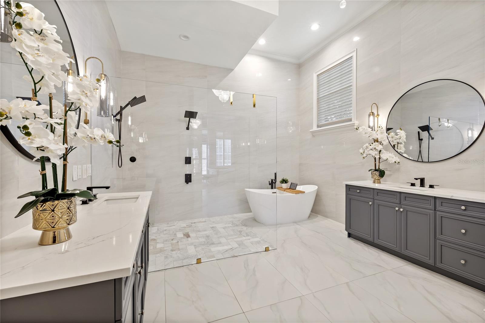 Image 36 of 90 For 6288 Blakeford Drive