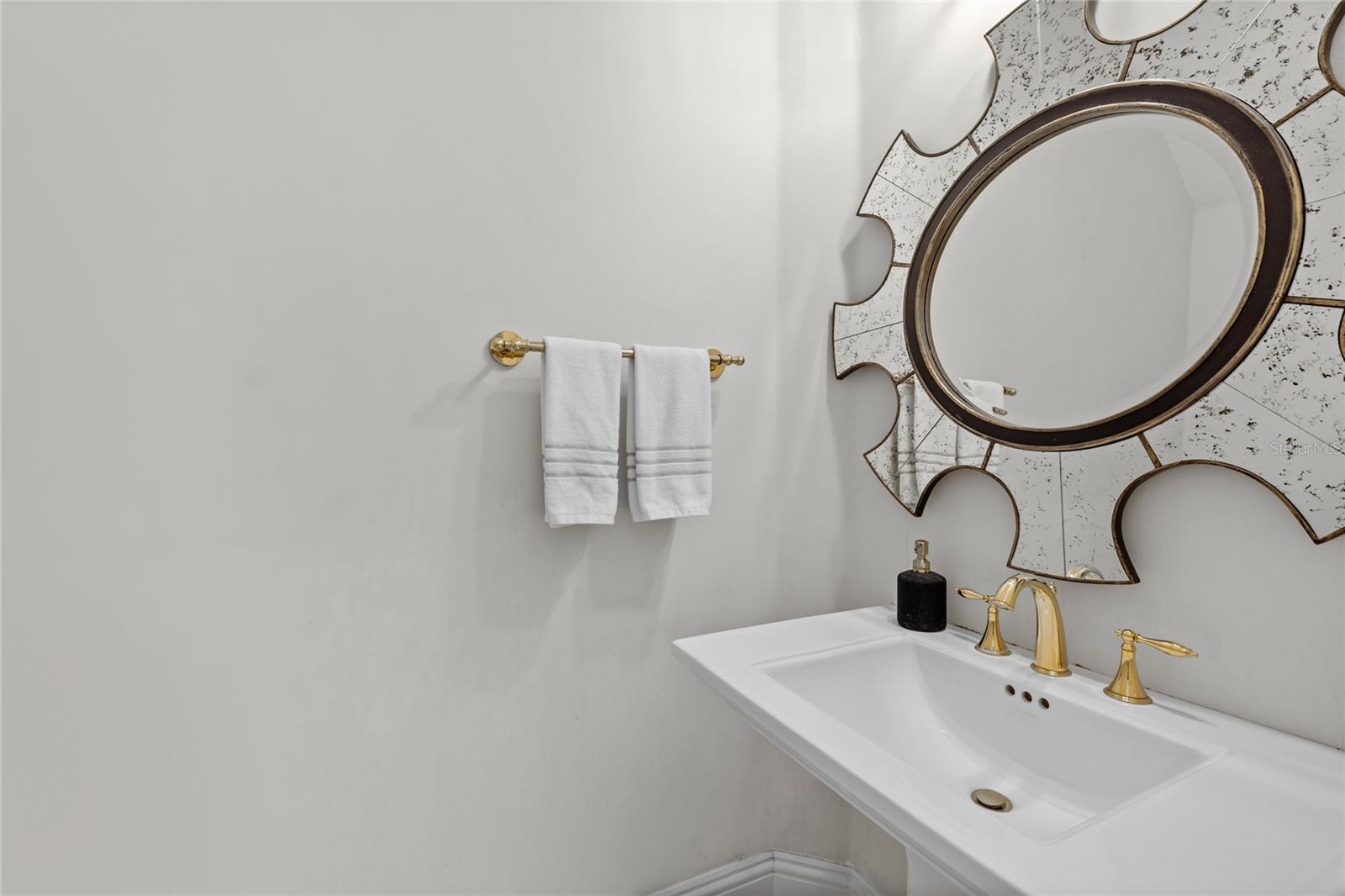 Image 50 of 90 For 6288 Blakeford Drive