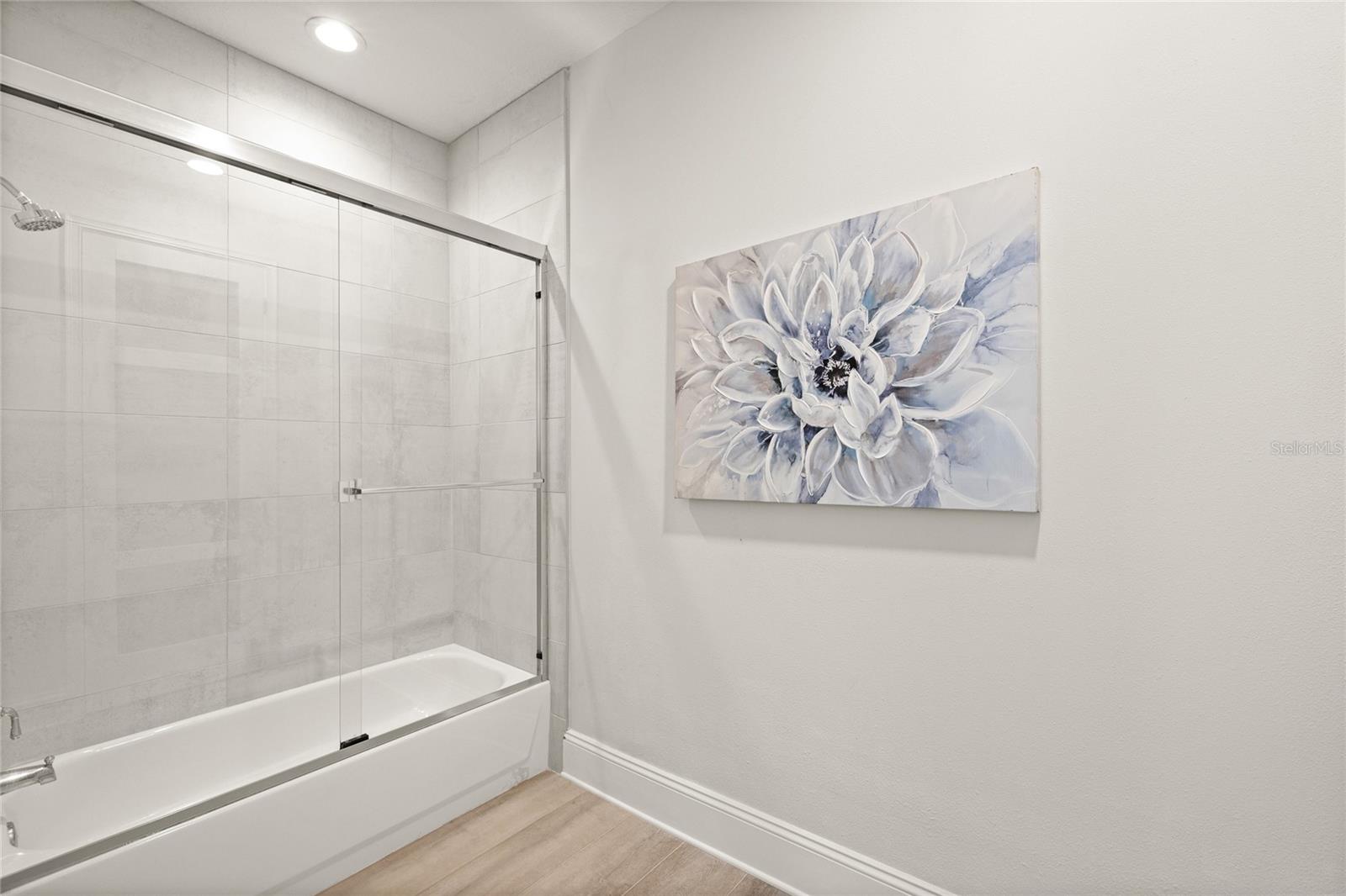 Image 61 of 90 For 6288 Blakeford Drive