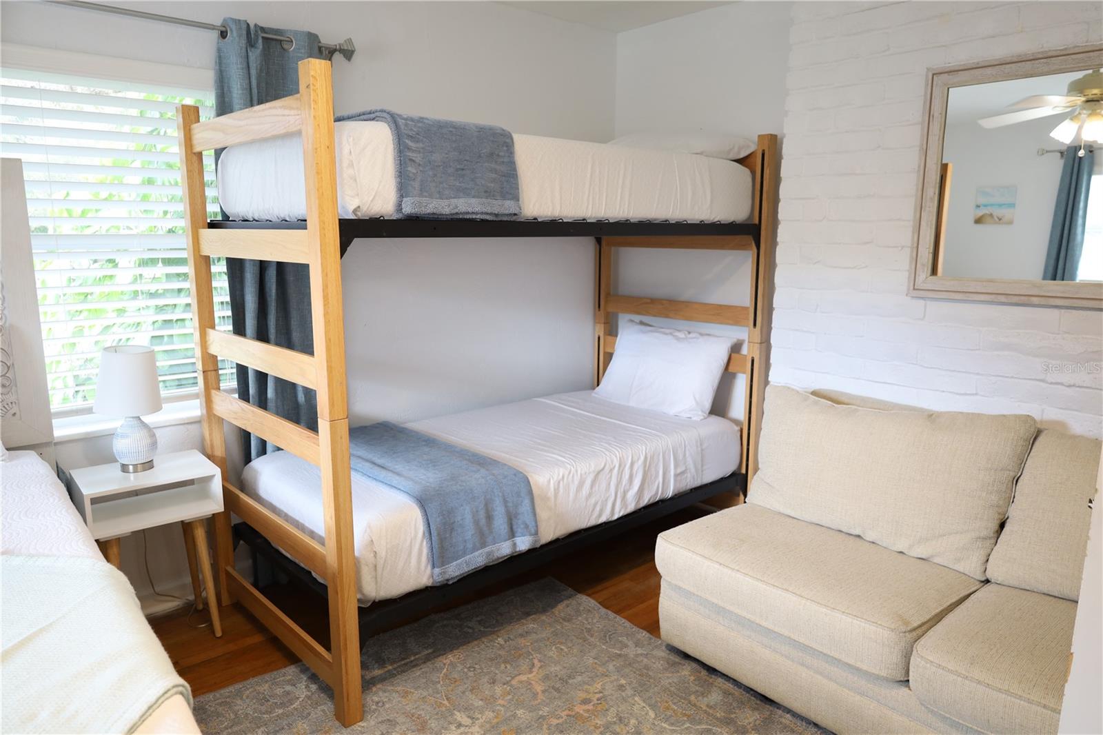 Image 14 of 61 For 7716 Dartmouth Avenue N