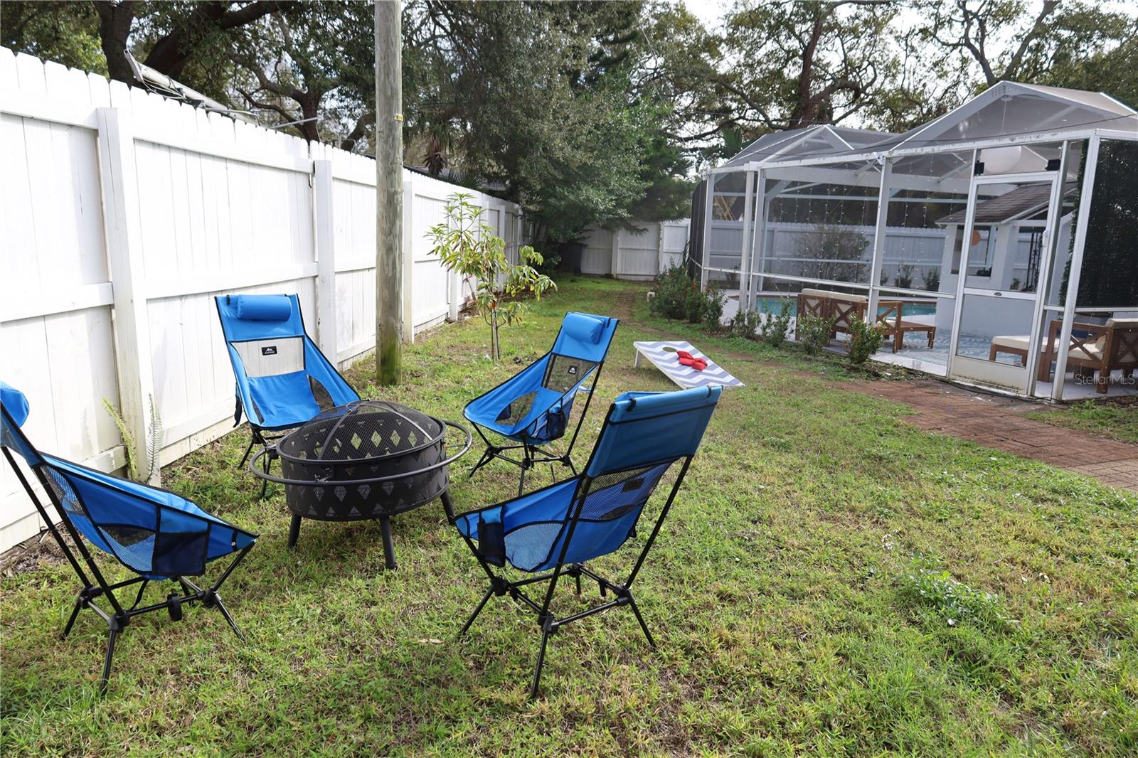 Image 31 of 61 For 7716 Dartmouth Avenue N