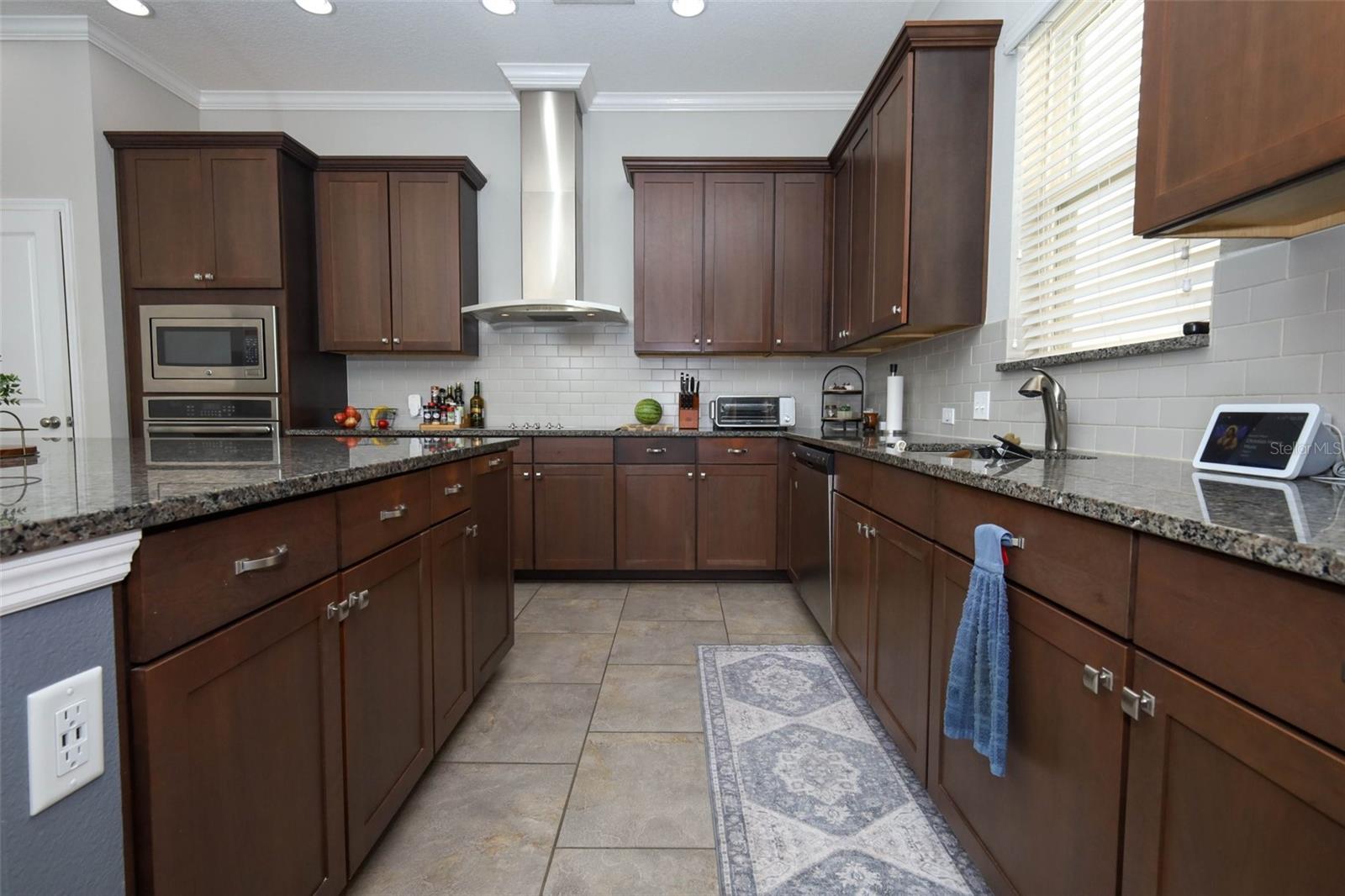 Image 15 of 39 For 16748 Abbey Hill Court