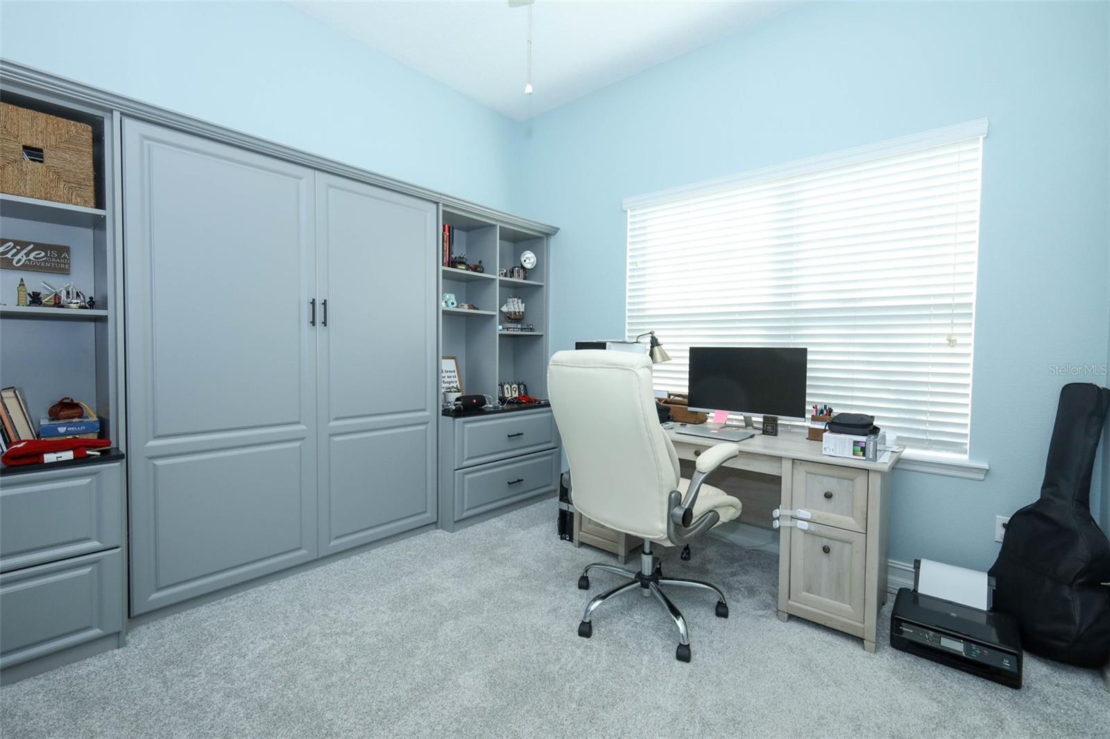 Image 23 of 39 For 16748 Abbey Hill Court