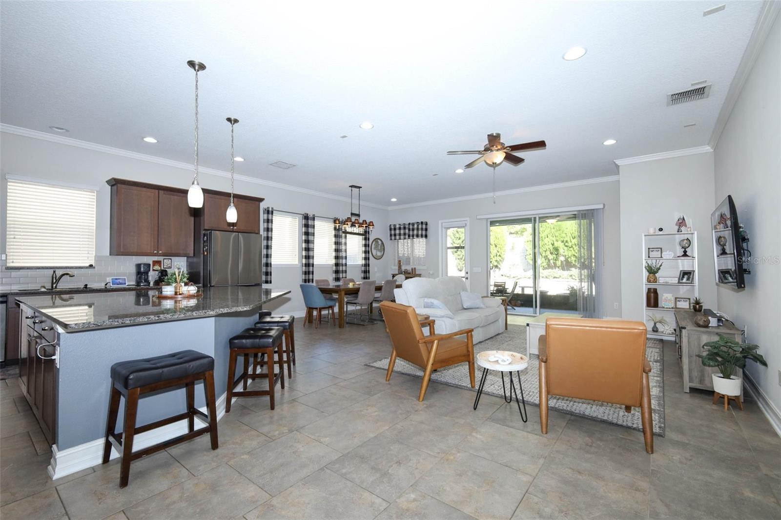 Image 7 of 39 For 16748 Abbey Hill Court