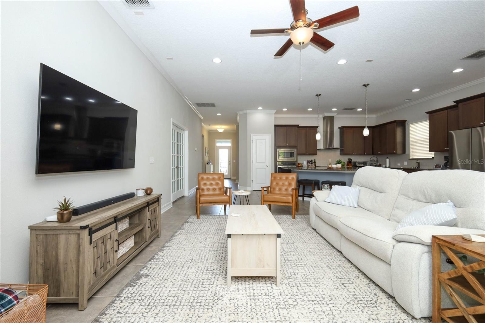 Image 9 of 39 For 16748 Abbey Hill Court