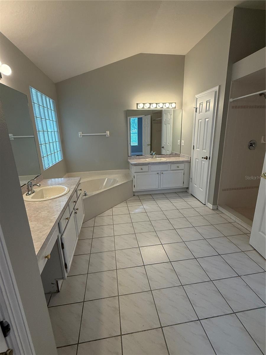 Image 15 of 23 For 8611 Sugar Palm Court