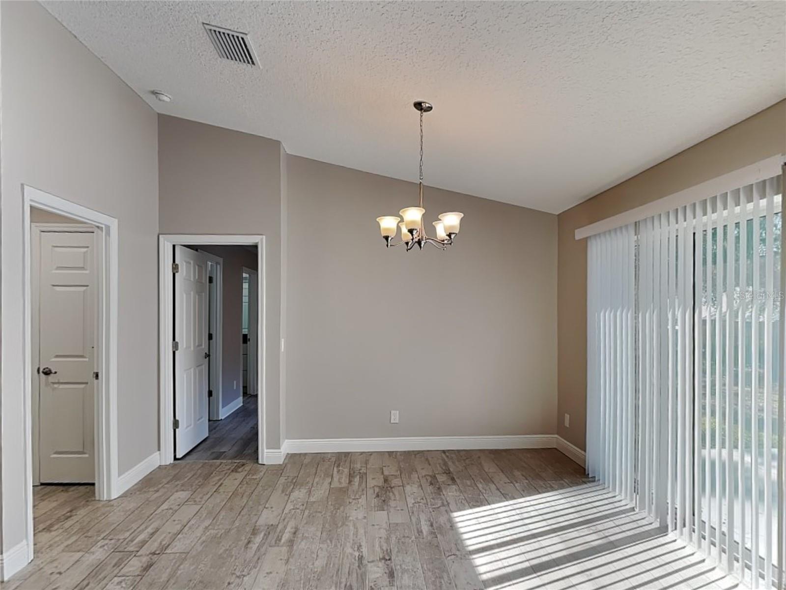 Image 5 of 18 For 3088 Camilo Drive