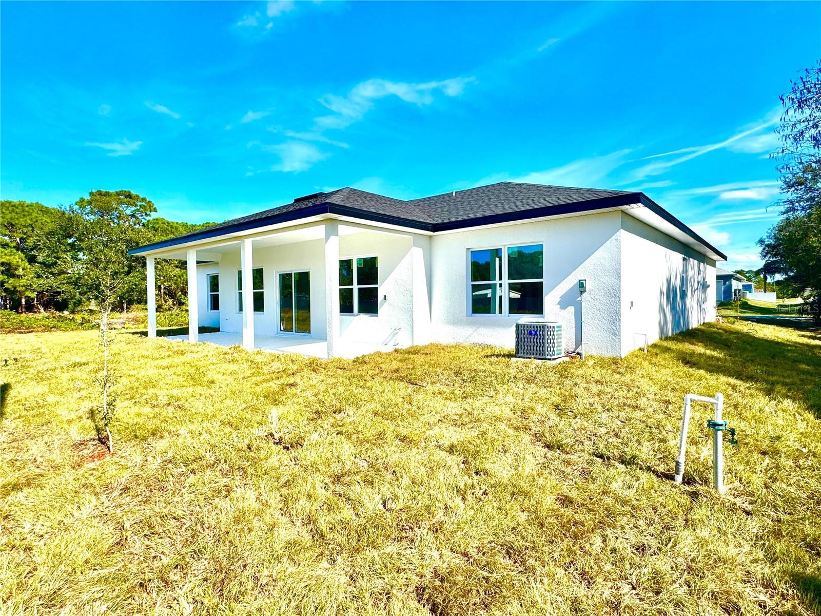 Image 4 of 54 For 902 Culpepper Avenue Se